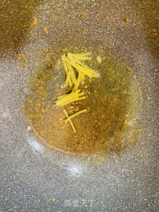 芹菜木耳炒肉丝的做法步骤：4