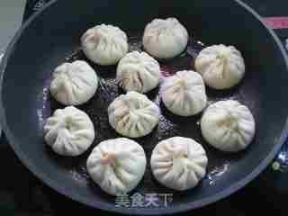 生煎包的做法步骤：11