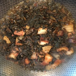 梅干菜烧五花肉的做法步骤：5