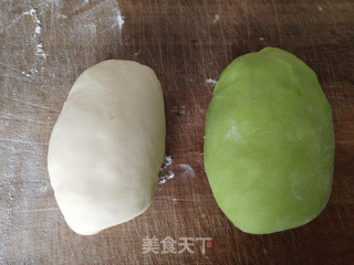翡翠鲜虾猪肉饺的做法步骤：5