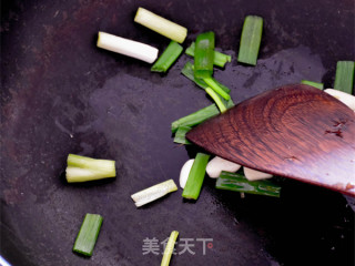 素炒胡萝卜片的做法步骤：4
