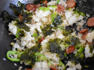 香肠海苔炒饭的做法步骤：7