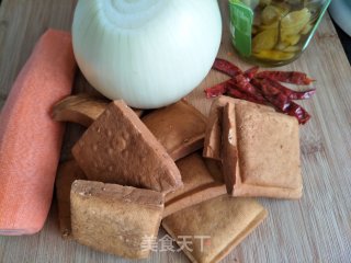 辣炒豆干的做法步骤：1