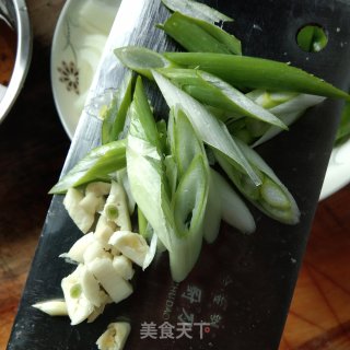 素炒蘑菇的做法步骤：2