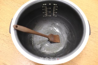电饭煲版柔软面包的做法步骤：11