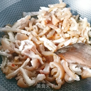 小炒肉皮的做法步骤：6
