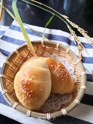 豆沙米面包卷的做法步骤：14