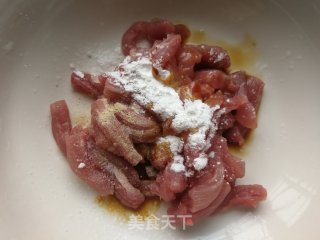 茴香球炒里脊肉的做法步骤：5