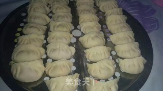 韭菜虾仁饺子的做法步骤：11