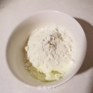 火龙果奶油魔笛面包的做法步骤：2