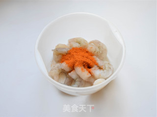新奥尔良虾仁韭菜的做法步骤：2
