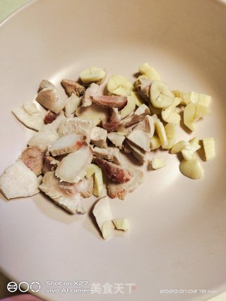肉片莴笋佛手瓜的做法步骤：1