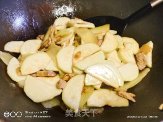 肉片莴笋佛手瓜的做法步骤：4