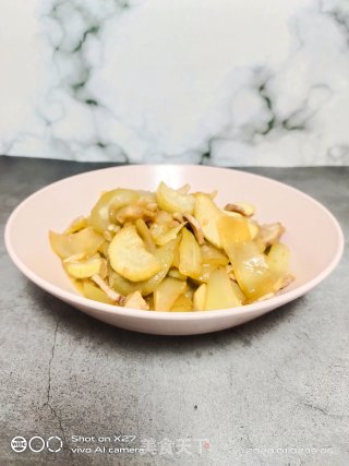 肉片莴笋佛手瓜的做法步骤：8