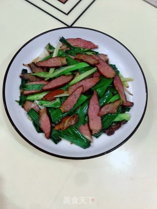 蒜苗炒二刀腊肉的做法步骤：8