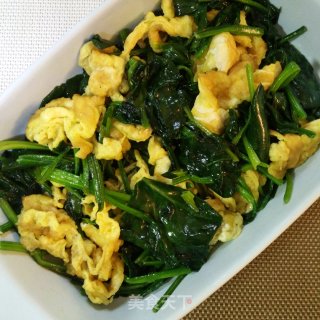 菠菜炒鸡蛋的做法步骤：6
