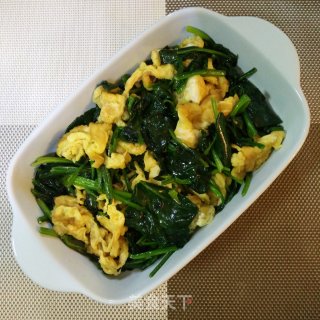 菠菜炒鸡蛋的做法步骤：8