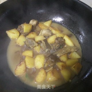 排骨炖土豆的做法步骤：6