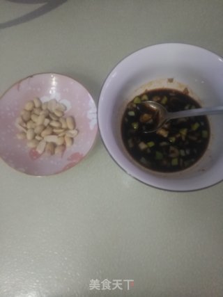 酸辣粉的做法步骤：3