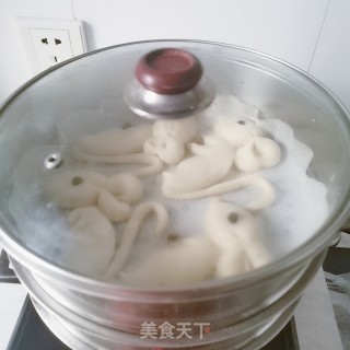鼠年纳福馒头的做法步骤：22