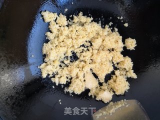 虾仁小米炒饭的做法步骤：7