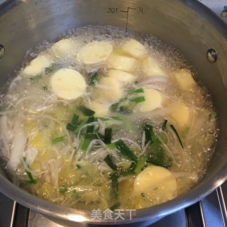 玉脂豆腐菌菇蔬菜汤的做法步骤：9