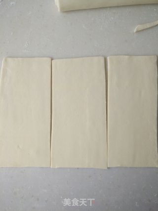 拿破仑酥的做法步骤：1