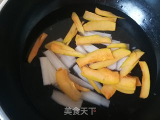 山药南瓜炒荷兰豆的做法步骤：6