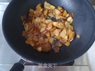 五花肉炒土豆片的做法步骤：6