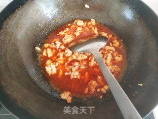 鸡肉蒜苗烧豆腐的做法步骤：4