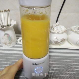 鲜榨粒粒橙????的做法步骤：3