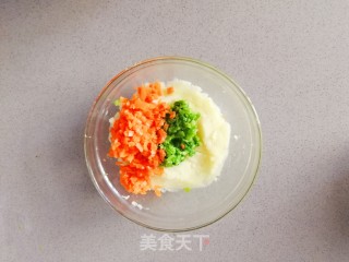 不加一滴水的小米时蔬土豆丸子的做法步骤：8