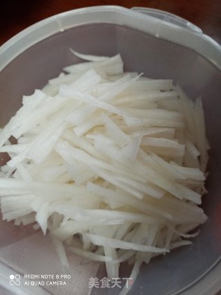 萝卜丝鸡蛋汤的做法步骤：1