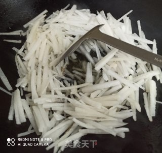 萝卜丝鸡蛋汤的做法步骤：3