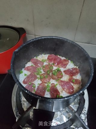 腊肠煲仔饭的做法步骤：14