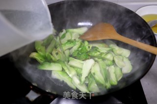 清炒儿菜的做法步骤：5
