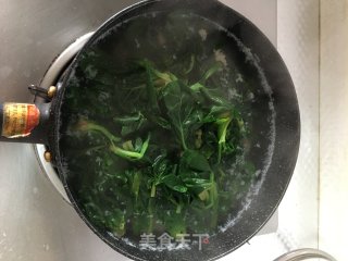 菠菜肉圆汤的做法步骤：5
