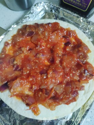 美式培根披萨and潮鸭披萨的做法步骤：5