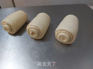 奶香手撕吐司的做法步骤：11