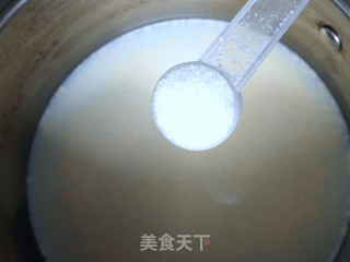 姜撞奶的做法步骤：3