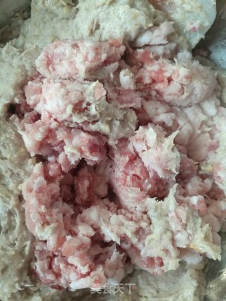 鲅鱼（马鲛鱼）饺的做法步骤：6
