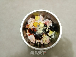 梅干菜蒸鸡翅的做法步骤：5