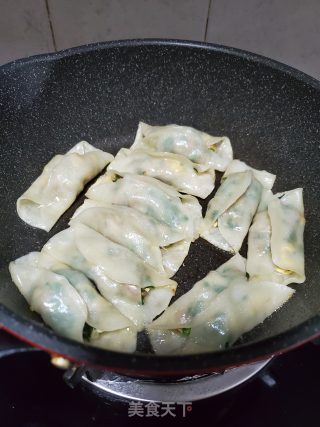 锅贴的做法步骤：14