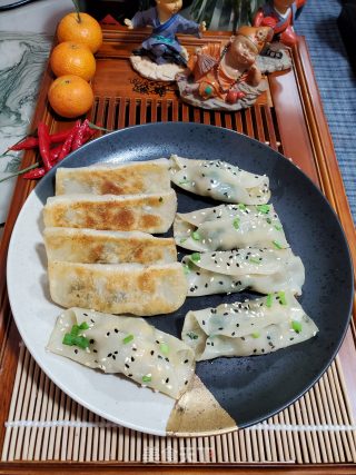 锅贴的做法步骤：18