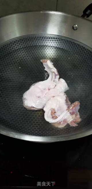 护心肉煲山药的做法步骤：1