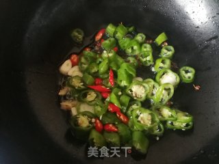 螺丝椒烘炒鸡蛋的做法步骤：5
