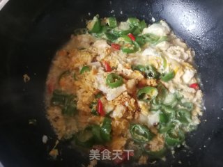螺丝椒烘炒鸡蛋的做法步骤：9