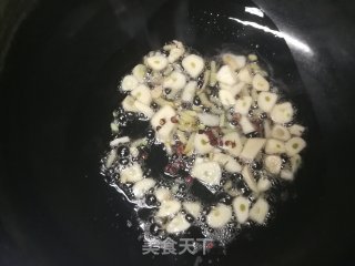 蒜蓉炒芥兰的做法步骤：4