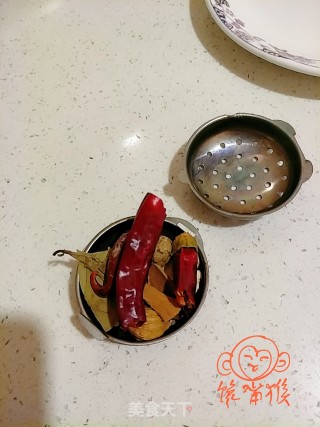 秘制酱香羊排的做法步骤：3