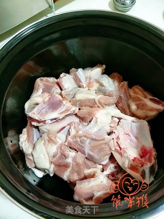 秘制酱香羊排的做法步骤：4